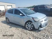 ✅ 2013 Hyundai Accent SE • VIN: KMHCU5AE1DU121672 • Лот: 69457574. Опубликован ранее на Copart с пробегом 151 227 миль. Бесплатный доступ к архиву аукционных продаж из США и подробный отчёт об истории автомобиля на DreamBid. Изображение 4.