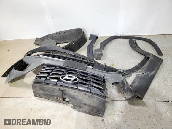 ✅ 2024 Hyundai Tucson SEL • VIN: 5NMJB3DE3RH329648 • Lot: 92314235. Wystawiony na Copart z przebiegiem 61 874 mil. Bezpłatny archiwum sprzedaży aukcyjnych z USA i szczegółowy raport historii pojazdu na DreamBid. Zdjęcie 12.