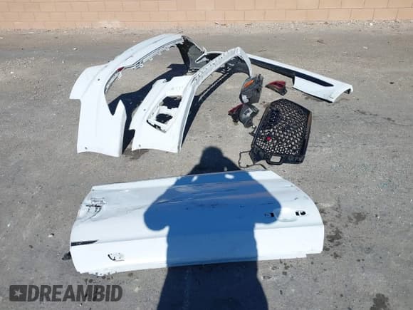 ✅ 2019 Audi RS 5 • VIN: WUAPWAF56KA907227 • Lot: 41215802. Listed on IAAI with 43,157 mi. Free auction sales archive from the USA and detailed vehicle history report at DreamBid. Image 12.