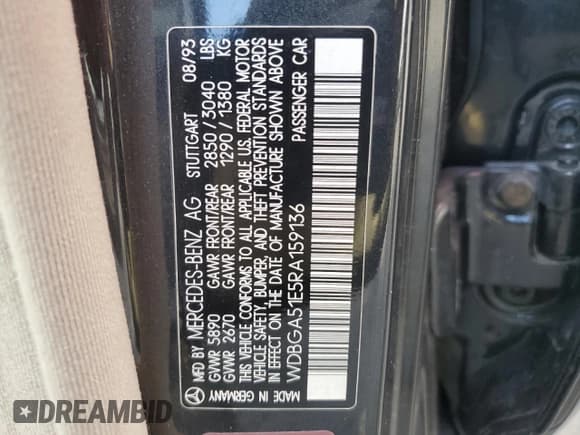 ✅ 1994 Mercedes-Benz S • VIN: WDBGA51E5RA159136 • Lot: 86790254. Wystawiony na Copart z przebiegiem 79 921 mil. Bezpłatny archiwum sprzedaży aukcyjnych z USA i szczegółowy raport historii pojazdu na DreamBid. Zdjęcie 13.