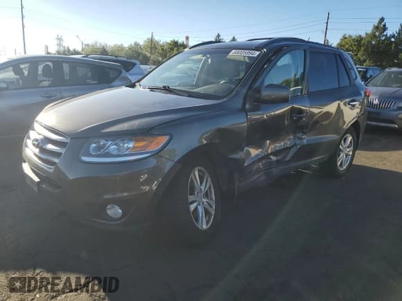 ✅ 2012 Hyundai Santa Fe Limited • VIN: 5XYZKDAGXCG157182 • Lot: 68005994. Listed on Copart with 66,436 mi. Free auction sales archive from the USA and detailed vehicle history report at DreamBid. Image 1.