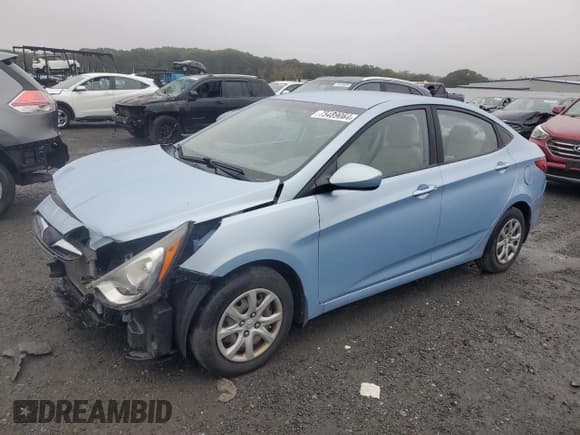 ✅ 2012 Hyundai Accent GLS • VIN: KMHCT4AE7CU219097 • Лот: 75489064. Опубликован ранее на Copart с пробегом 77 416 миль. Бесплатный доступ к архиву аукционных продаж из США и подробный отчёт об истории автомобиля на DreamBid. Изображение 1.