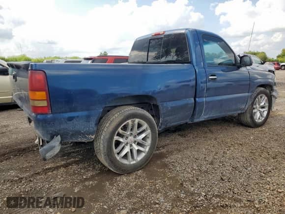 1999 Chevrolet Silverado 1500 LS с VIN 1GCEC14W2XZ167659, выставлен на аукционе Copart как лот 86246625 с пробегом 146 677 миль миль и Списание • Salvage title. История ставок и продаж доступна на DreamBid. Изображение 3.