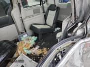 ✅ 2010 Chrysler Town & Country Touring Plus • VIN: 2A4RR8D10AR392915 • Lot: 86227995. Wystawiony na Copart z przebiegiem Nie podano. Bezpłatny archiwum sprzedaży aukcyjnych z USA i szczegółowy raport historii pojazdu na DreamBid. Zdjęcie 10.