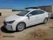 2020 Hyundai Elantra SE z VIN 5NPD74LF9LH616579, wystawiony jako Copart lot #81600615 z przebiegiem 15 220 mil mil oraz Szkoda całkowita • Salvage title. Historia ofert i sprzedaży dostępna na DreamBid. Obrazek 1.