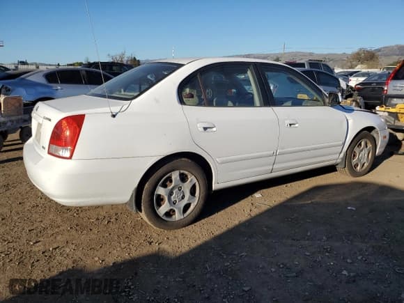 ✅ 2001 Hyundai Elantra GLS • VIN: KMHDN45D41U224853 • Lot: 88162555. Wystawiony na Copart z przebiegiem 72 617 mil. Bezpłatny archiwum sprzedaży aukcyjnych z USA i szczegółowy raport historii pojazdu na DreamBid. Zdjęcie 3.