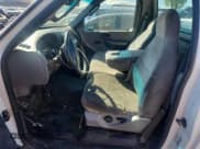 ✅ 2002 Ford F-150 XL • VIN: 1FTRF17L12NB10167 • Лот: 82255995. Опубликован ранее на Copart с пробегом Не указан. Бесплатный доступ к архиву аукционных продаж из США и подробный отчёт об истории автомобиля на DreamBid. Изображение 7.