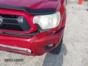 ✅ 2015 Toyota Tacoma PreRunner • VIN: 5TFKU4HN5FX006820 • Lot: 42647115. Listed on IAAI with 197,681 mi. Free auction sales archive from the USA and detailed vehicle history report at DreamBid. Image 17.