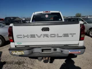 ✅ 2006 Chevrolet Silverado 1500 Work Truck • VIN: 3GCEC14V86G255301 • Лот: 78187994. Опубликован ранее на Copart с пробегом 52 039 миль. Бесплатный доступ к архиву аукционных продаж из США и подробный отчёт об истории автомобиля на DreamBid. Изображение 6.