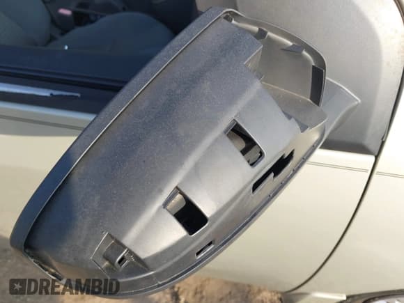 ✅ 2008 Nissan Sentra S • VIN: 3N1AB61EX8L708317 • Лот: 43724321. Опубликован ранее на IAAI с пробегом 205 259 миль. Бесплатный доступ к архиву аукционных продаж из США и подробный отчёт об истории автомобиля на DreamBid. Изображение 14.