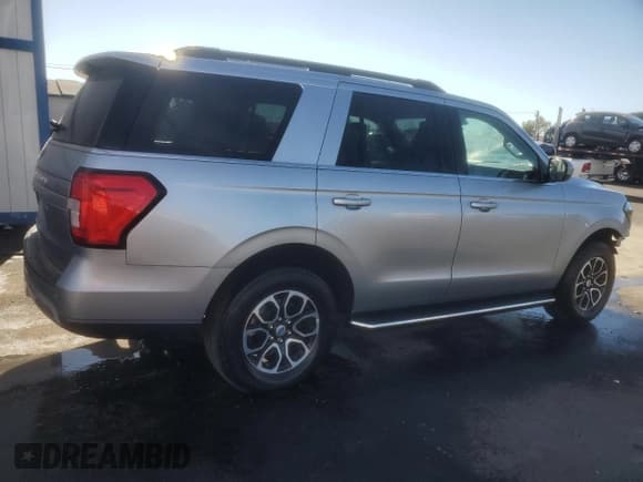 ✅ 2023 Ford Expedition XLT • VIN: 1FMJU1J8XPEA55874 • Лот: 80193515. Опубликован ранее на Copart с пробегом 46 295 миль. Бесплатный доступ к архиву аукционных продаж из США и подробный отчёт об истории автомобиля на DreamBid. Изображение 3.