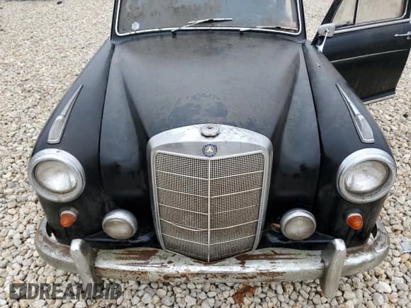 ✅ 1959 Mercedes-Benz SL • VIN: A180010109505774 • Lot: 82931594. Listed on Copart with 84,179 mi. Free auction sales archive from the USA and detailed vehicle history report at DreamBid. Image 11.