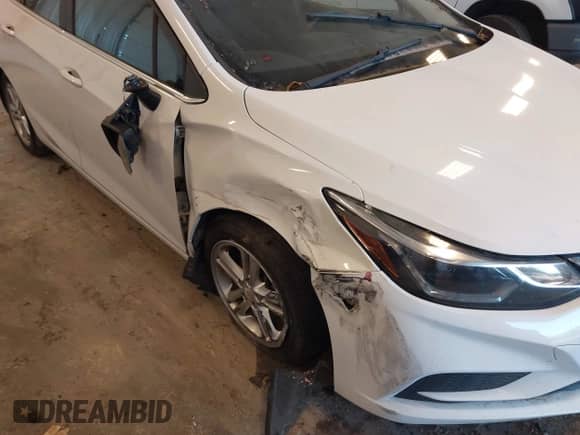 2016 Chevrolet Cruze LT with VIN 1G1BE5SM1G7260120, listed as a IAAI auction lot 43368474 with 113,324 mi miles and . Bid and sale history available at DreamBid. Image 6.