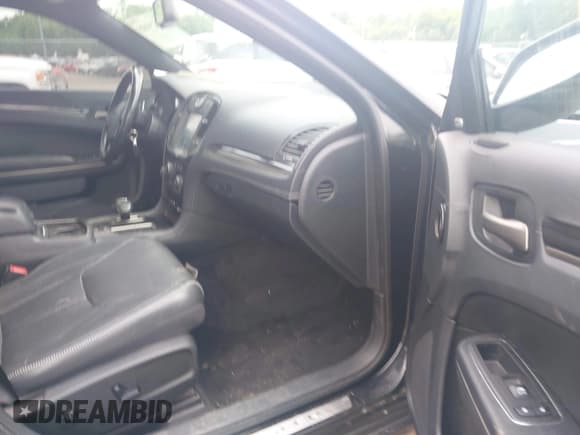 ✅ 2014 Chrysler 300 C John Varvatos Limited Edition • VIN: 2C3CCAJG4EH236969 • Lot: 42619408. Wystawiony na IAAI z przebiegiem 174 420 mil. Bezpłatny archiwum sprzedaży aukcyjnych z USA i szczegółowy raport historii pojazdu na DreamBid. Zdjęcie 5.