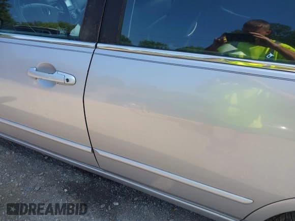 ✅ 2003 Honda Accord EX • VIN: 1HGCM665X3A020103 • Lot: 42402959. Listed on IAAI with 184,751 mi. Free auction sales archive from the USA and detailed vehicle history report at DreamBid. Image 14.