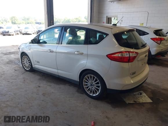 ✅ 2013 Ford C-Max SEL • VIN: 1FADP5CU3DL539716 • Lot: 42766016. Wystawiony na IAAI z przebiegiem 112 609 mil. Bezpłatny archiwum sprzedaży aukcyjnych z USA i szczegółowy raport historii pojazdu na DreamBid. Zdjęcie 3.