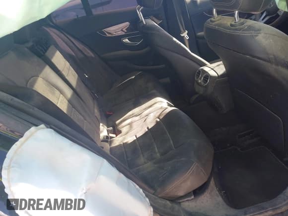 ✅ 2020 Mercedes-Benz C 300 • VIN: WDDWF8DB2LR545092 • Lot: 43687705. Listed on IAAI with 38,928 mi. Free auction sales archive from the USA and detailed vehicle history report at DreamBid. Image 8.