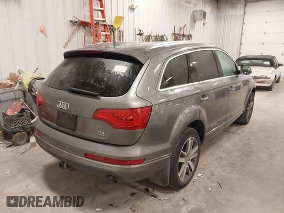 ✅ 2012 Audi Q7 Premium Plus • VIN: WA1LMAFE3CD000222 • Lot: 43585937. Listed on IAAI with 133,692 mi. Free auction sales archive from the USA and detailed vehicle history report at DreamBid. Image 4.