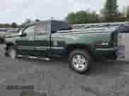✅ 2006 Chevrolet Silverado 1500 LS • VIN: 2GCEK19B561266573 • Lot: 71420804. Wystawiony na Copart z przebiegiem 153 471 mil mil. Skorzystaj z bezpłatnego archiwum sprzedaży aukcyjnych z USA i zobacz szczegółowy raport historii pojazdu na DreamBid. Zdjęcie 2.
