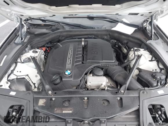✅ 2014 BMW 5 Series 535i • VIN: WBA5B1C53EDZ37189 • Lot: 43033307. Listed on IAAI with 148,374 mi. Free auction sales archive from the USA and detailed vehicle history report at DreamBid. Image 10.