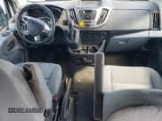 ✅ 2017 Ford Transit • VIN: 1FTYE2YM9HKB55153 • Лот: 72797174. Опубликован ранее на Copart с пробегом 124 754 миль. Бесплатный доступ к архиву аукционных продаж из США и подробный отчёт об истории автомобиля на DreamBid. Изображение 8.