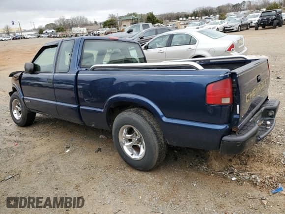 ✅ 2002 Chevrolet S-10 • VIN: 1GCCS19W628124217 • Лот: 47882955. Опубликован ранее на Copart с пробегом 38 659 миль. Бесплатный доступ к архиву аукционных продаж из США и подробный отчёт об истории автомобиля на DreamBid. Изображение 2.