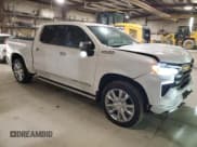 ✅ 2024 Chevrolet Silverado 1500 High Country • VIN: 1GCUDJEL7RZ276795 • Лот: 92240195. Опубликован ранее на Copart с пробегом 13 966 миль. Бесплатный доступ к архиву аукционных продаж из США и подробный отчёт об истории автомобиля на DreamBid. Изображение 4.