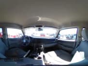 ✅ 2006 Jeep Commander • VIN: 1J8HH48NX6C330781 • Lot: 41604799. Listed on IAAI with 117,200 mi. Free auction sales archive from the USA and detailed vehicle history report at DreamBid. Image 19.