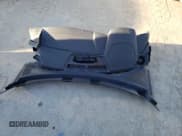 ✅ 2022 Audi A3 Premium Plus • VIN: WAUBUDGY5NA077249 • Лот: 69011232. Опубликован ранее на Copart с пробегом Не указан. Бесплатный доступ к архиву аукционных продаж из США и подробный отчёт об истории автомобиля на DreamBid. Изображение 12.