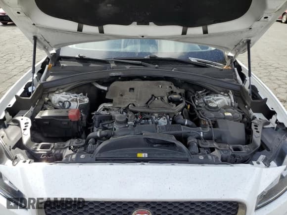 ✅ 2020 Jaguar F-Pace 30t Prestige • VIN: SADCK2GX4LA637739 • Lot: 71451485. Listed on Copart with 100,038 mi. Free auction sales archive from the USA and detailed vehicle history report at DreamBid. Image 11.