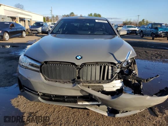 ✅ 2021 BMW 5 Series 530i xDrive • VIN: WBA13BJ04MWW94102 • Лот: 87232075. Опубликован ранее на Copart с пробегом 58 357 миль. Бесплатный доступ к архиву аукционных продаж из США и подробный отчёт об истории автомобиля на DreamBid. Изображение 5.