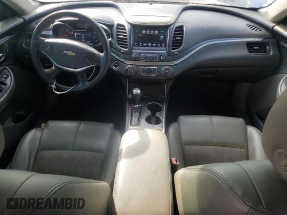 ✅ 2018 Chevrolet Impala LT • VIN: 1G11Z5SA1JU105453 • Lot: 81896405. Listed on Copart with 147,420 mi. Free auction sales archive from the USA and detailed vehicle history report at DreamBid. Image 8.