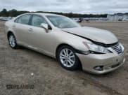 ✅ 2011 Lexus ES 330 • VIN: JTHBK1EGXB2455636 • Лот: 82680365. Опубликован ранее на Copart с пробегом 62 488 миль. Бесплатный доступ к архиву аукционных продаж из США и подробный отчёт об истории автомобиля на DreamBid. Изображение 4.