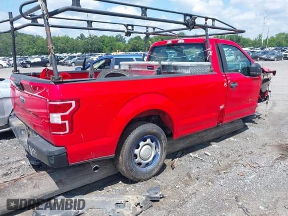 ✅ 2019 Ford F-150 XL • VIN: 1FTMF1CBXKKD80040 • Lot: 42415800. Listed on IAAI with 160,431 mi. Free auction sales archive from the USA and detailed vehicle history report at DreamBid. Image 4.