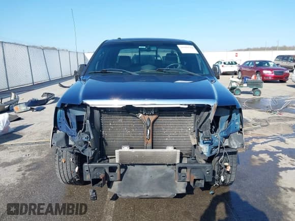 ✅ 2008 Ford F-150 XLT • VIN: 1FTPW12588FA31310 • Lot: 41909744. Wystawiony na IAAI z przebiegiem 167 769 mil. Bezpłatny archiwum sprzedaży aukcyjnych z USA i szczegółowy raport historii pojazdu na DreamBid. Zdjęcie 13.