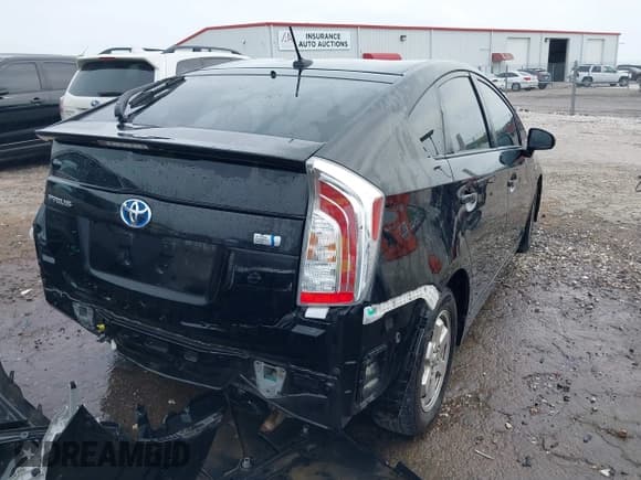 ✅ 2014 Toyota Prius Four • VIN: JTDKN3DU0E0378643 • Lot: 42076080. Wystawiony na IAAI z przebiegiem 272 277 mil. Bezpłatny archiwum sprzedaży aukcyjnych z USA i szczegółowy raport historii pojazdu na DreamBid. Zdjęcie 4.