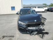 ✅ 2022 BMW 7 Series 740i xDrive • VIN: WBA7T4C09NCK54415 • Lot: 58051535. Listed on Copart with 12,931 mi. Free auction sales archive from the USA and detailed vehicle history report at DreamBid. Image 14.