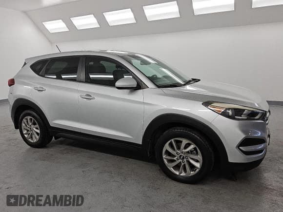 ✅ 2016 Hyundai Tucson SE • VIN: KM8J23A42GU115036 • Лот: 89447485. Опубликован ранее на Copart с пробегом 72 104 миль. Бесплатный доступ к архиву аукционных продаж из США и подробный отчёт об истории автомобиля на DreamBid. Изображение 4.