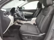 ✅ 2024 Hyundai Tucson SEL • VIN: 5NMJBCDE8RH297280 • Lot: 77343694. Wystawiony na Copart z przebiegiem 29 197 mil. Bezpłatny archiwum sprzedaży aukcyjnych z USA i szczegółowy raport historii pojazdu na DreamBid. Zdjęcie 7.