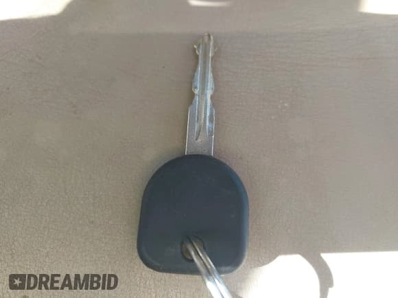 ✅ 2007 Buick LaCrosse CXL • VIN: 2G4WD552171230615 • Lot: 43604540. Wystawiony na IAAI z przebiegiem Nie podano. Bezpłatny archiwum sprzedaży aukcyjnych z USA i szczegółowy raport historii pojazdu na DreamBid. Zdjęcie 11.