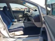 ✅ 2010 Honda Civic • VIN: JHMFA3F22AS001866 • Lot: 42468149. Wystawiony na IAAI z przebiegiem 174 230 mil. Bezpłatny archiwum sprzedaży aukcyjnych z USA i szczegółowy raport historii pojazdu na DreamBid. Zdjęcie 5.