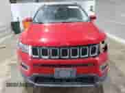 2018 Jeep Compass Limited z VIN 3C4NJDCB6JT290952, wystawiony jako Copart lot #54333825 z przebiegiem 107 029 mil mil oraz Szkoda całkowita • Salvage title. Historia ofert i sprzedaży dostępna na DreamBid. Obrazek 5.