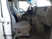 ✅ 2013 Ford Econoline Cargo Commercial • VIN: 1FTSS3EL0DDA86867 • Lot: 42396449. Wystawiony na IAAI z przebiegiem 336 057 mil. Bezpłatny archiwum sprzedaży aukcyjnych z USA i szczegółowy raport historii pojazdu na DreamBid. Zdjęcie 5.