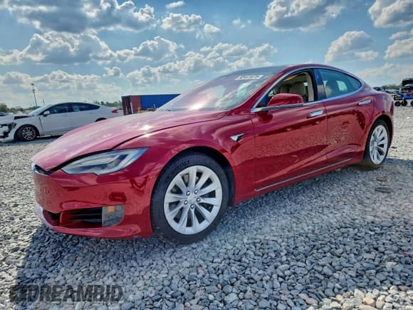 ✅ 2017 Tesla Model S 60 • VIN: 5YJSA1E19HF209781 • Lot: 92441675. Listed on Copart with 86,964 mi. Free auction sales archive from the USA and detailed vehicle history report at DreamBid. Image 1.