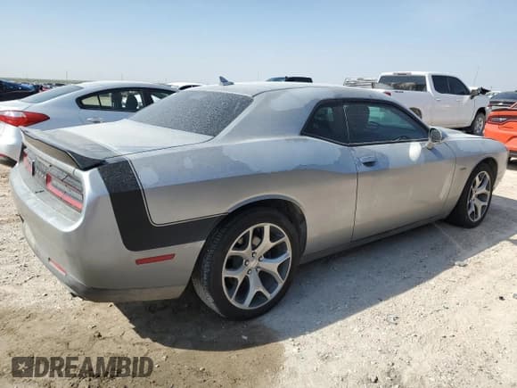 ✅ 2015 Dodge Challenger R/T Plus • VIN: 2C3CDZBT5FH709237 • Lot: 57032484. Wystawiony na Copart z przebiegiem 67 041 mil. Bezpłatny archiwum sprzedaży aukcyjnych z USA i szczegółowy raport historii pojazdu na DreamBid. Zdjęcie 3.