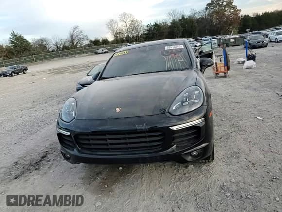 ✅ 2016 Porsche Cayenne • VIN: WP1AA2A23GKA13013 • Lot: 92613845. Wystawiony na Copart z przebiegiem 117 238 mil. Bezpłatny archiwum sprzedaży aukcyjnych z USA i szczegółowy raport historii pojazdu na DreamBid. Zdjęcie 14.