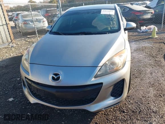✅ 2013 Mazda 3 i SV • VIN: JM1BL1TF9D1767688 • Lot: 43611013. Wystawiony na IAAI z przebiegiem 183 823 mil. Bezpłatny archiwum sprzedaży aukcyjnych z USA i szczegółowy raport historii pojazdu na DreamBid. Zdjęcie 6.