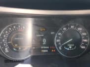 ✅ 2017 Lincoln MKZ Select • VIN: 3LN6L5C99HR647836 • Lot: 92016375. Wystawiony na Copart z przebiegiem 97 729 mil. Bezpłatny archiwum sprzedaży aukcyjnych z USA i szczegółowy raport historii pojazdu na DreamBid. Zdjęcie 9.