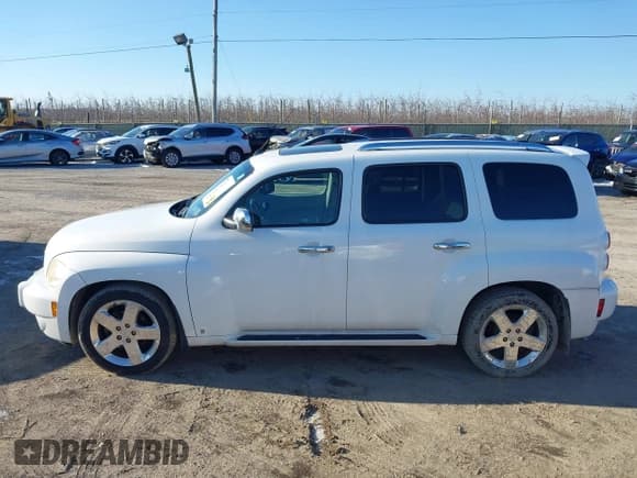 ✅ 2006 Chevrolet HHR LT • VIN: 3GNDA23P16S674184 • Lot: 41585012. Listed on IAAI with 129,952 mi. Free auction sales archive from the USA and detailed vehicle history report at DreamBid. Image 14.