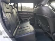 ✅ 2024 Jeep Grand Cherokee Limited • VIN: 1C4RJHBG5R8514535 • Лот: 92358575. Опубликован ранее на Copart с пробегом 16 615 миль. Бесплатный доступ к архиву аукционных продаж из США и подробный отчёт об истории автомобиля на DreamBid. Изображение 11.